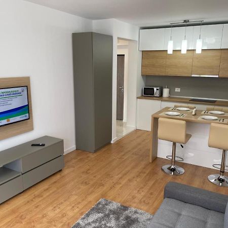 Silence Apartment 2 Oradea Eksteriør billede