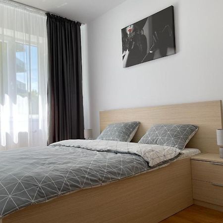 Silence Apartment 2 Oradea Eksteriør billede